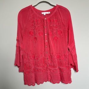 Karyn Seo coral color embroidered blouse with 3/4 sleeve.